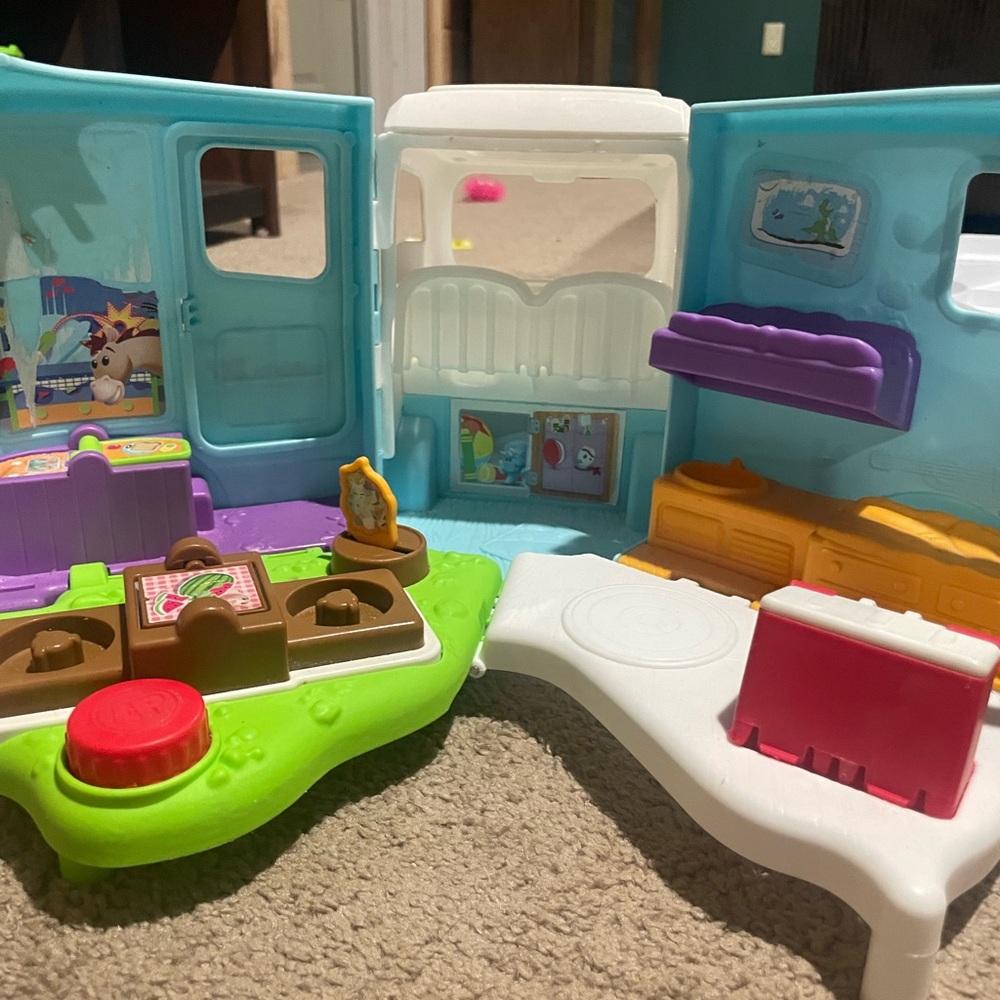 Toy Story Little People RV - Picture 3 of 6